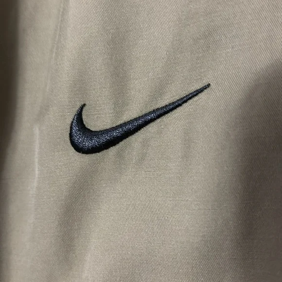 Nike Men's Swoosh Cuffed Joggers Olive green size Medium - Picture 7 of 11